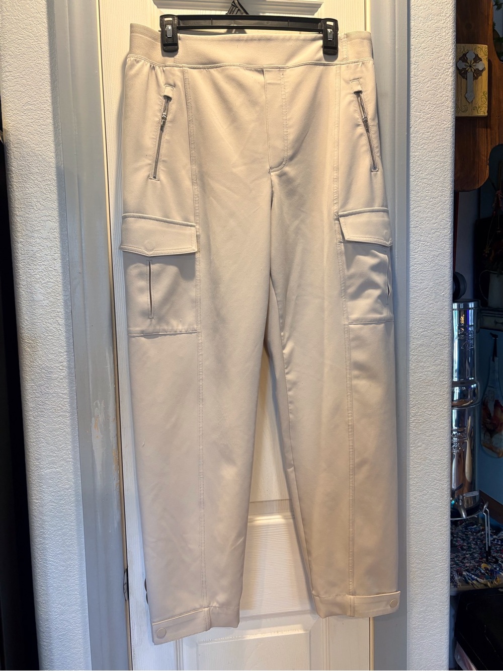 Athleta Cream Ankle Cargo Pants with Zip Pockets